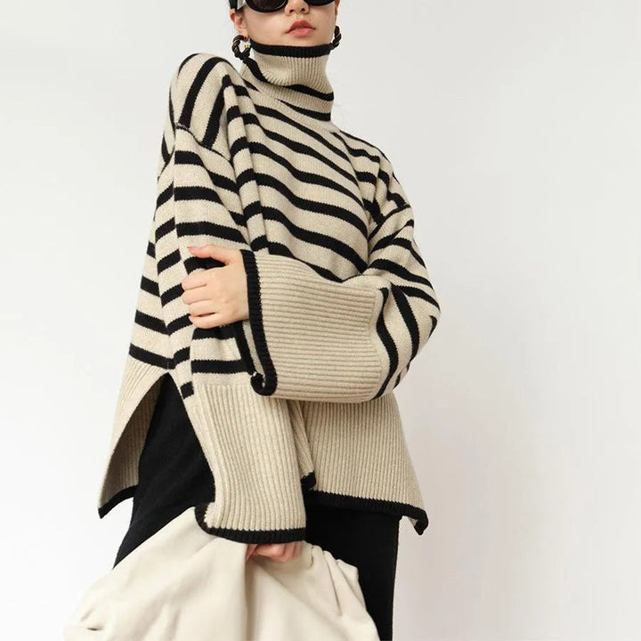 Levoire | Pull en velours à col montant rayé