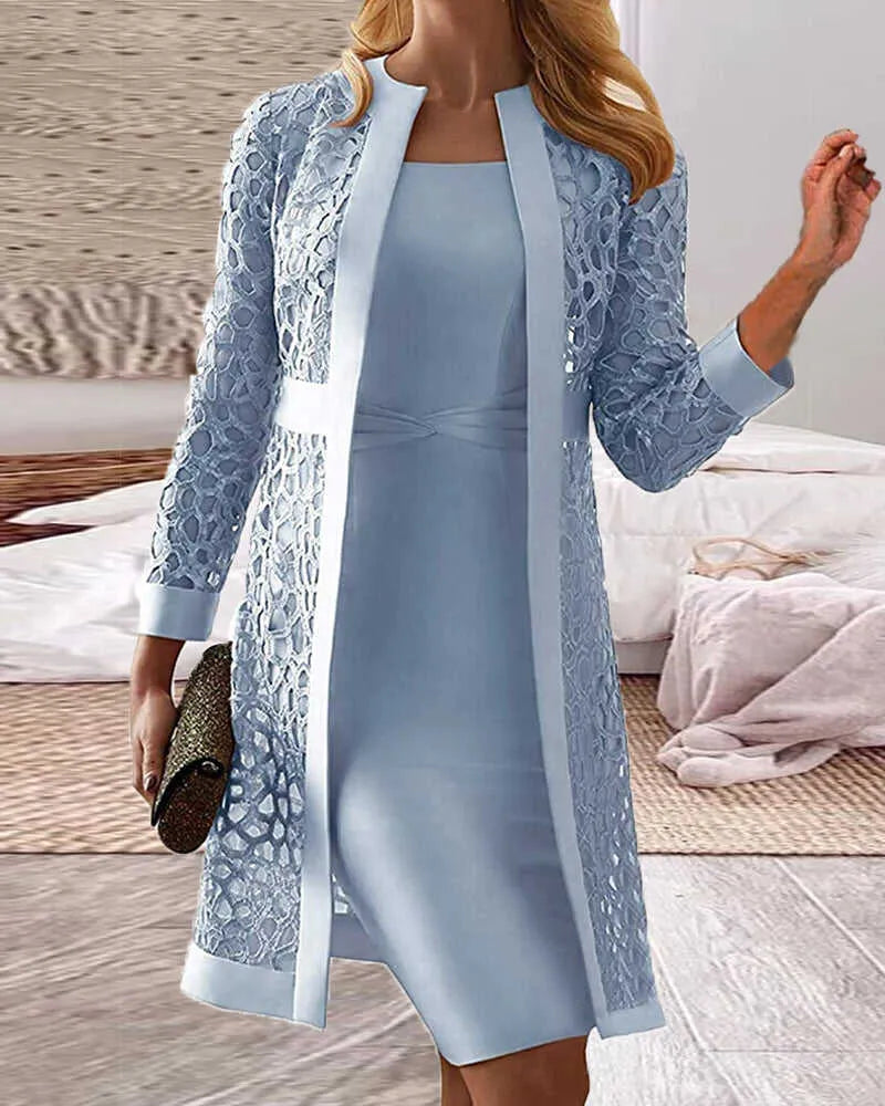 Levoire | Robe En Dentelle Luxe Bleu (encore 6 en stock)