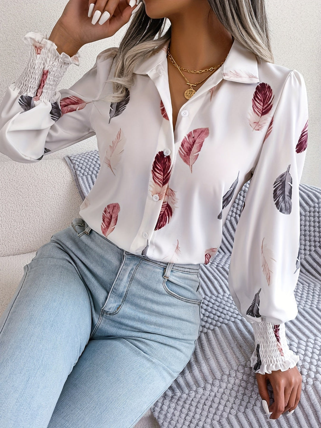 Levoire | Rennot-T-Shirts With Feather Patterns And Short Sleeves
