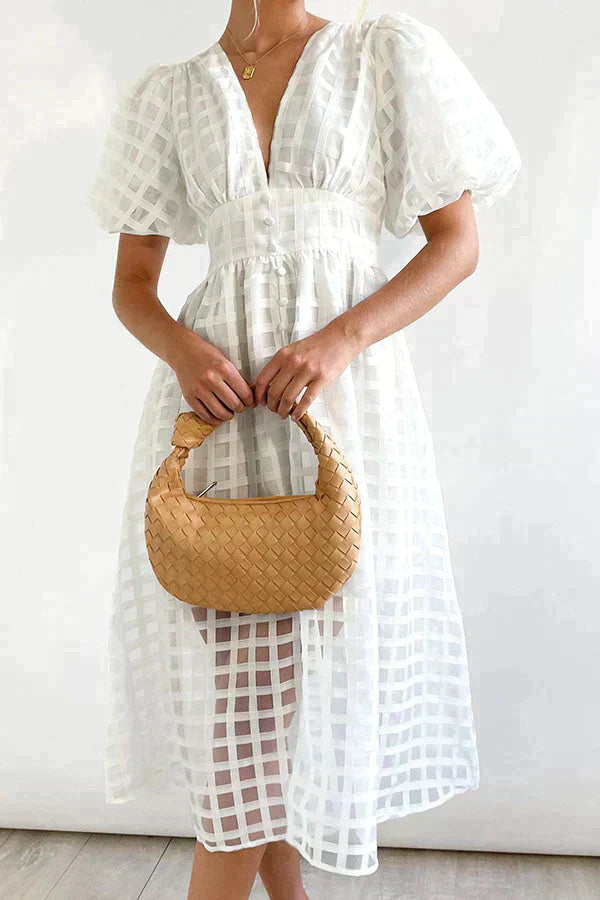 Levoire | Unique Style Dress With Extended Sleeves Blanc