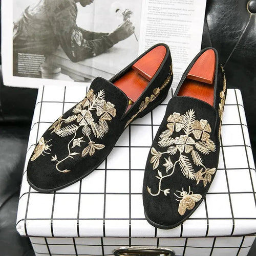 Levoire | Élégant mocassins en daim pour hommes en velours, avec broderies dorées
