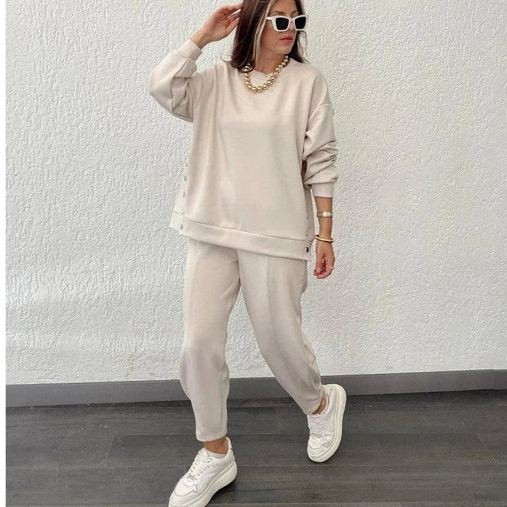 Levoire | Ensemble de sport avec un pantalon décontracté et une chaîne de cheville Manteaux Blanc