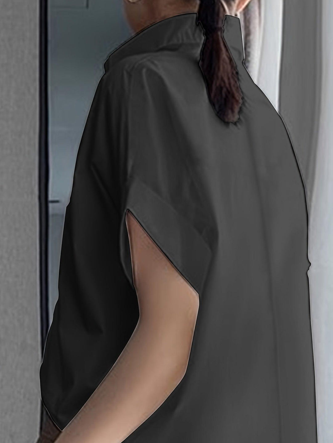 Levoire | Élégante Blouse À Col Revers Semi-Transparente