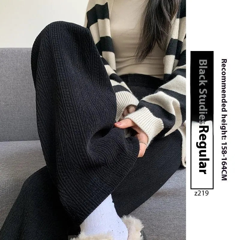 Levoire | Pantalons Ely avec jambe droite Noir Régulier Fin