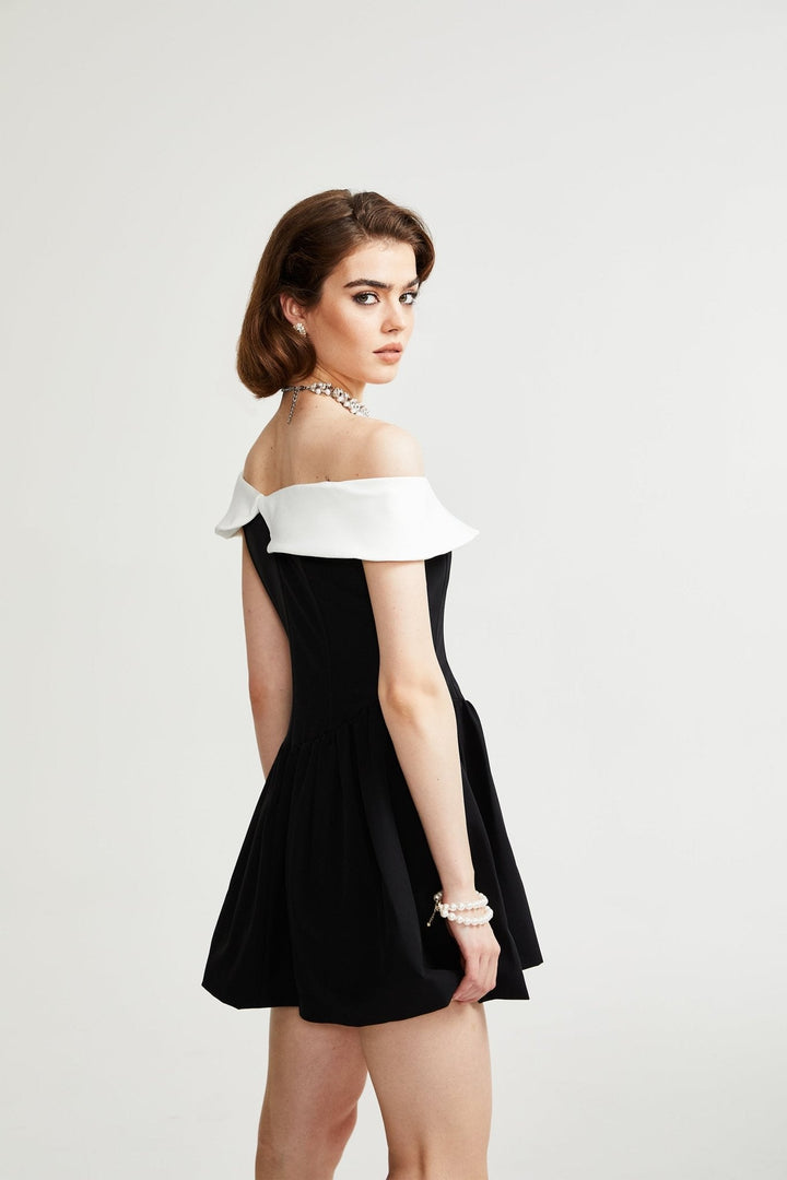 Levoire | Robe Mini Noire Off The Shoulder