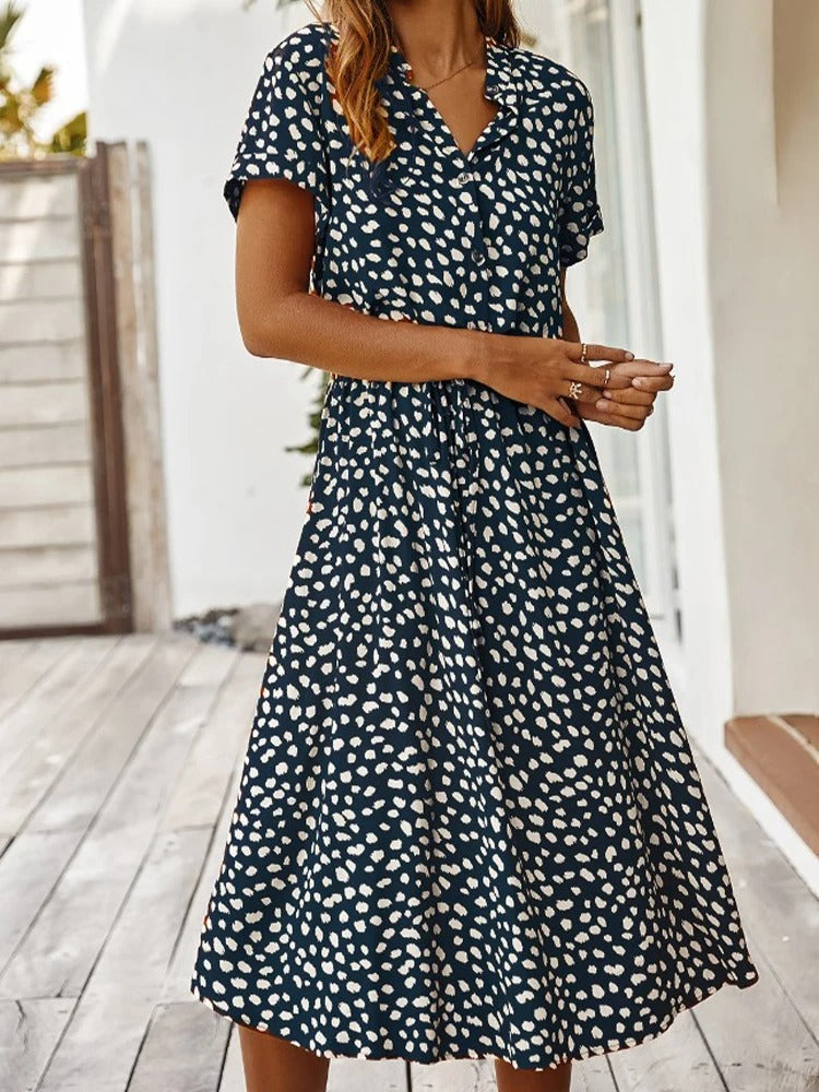 Levoire | Robe midi à manches courtes Merensininen