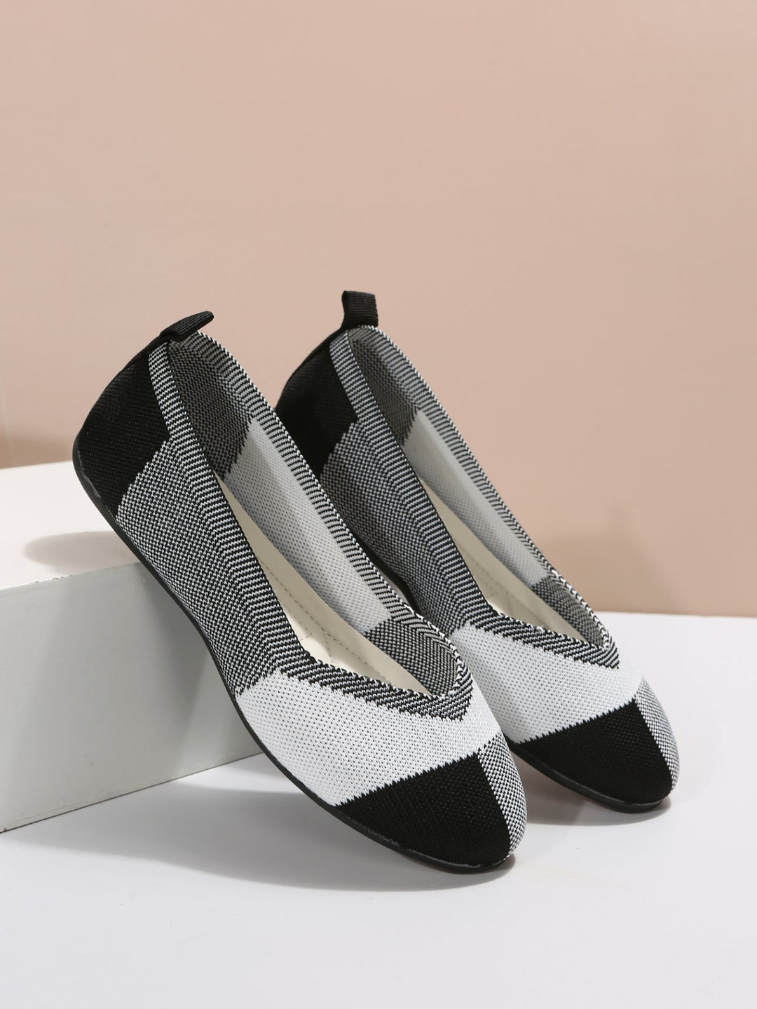 Levoire | Ballerines avec Design Aéré et Élégance Polyvalente pour Femmes Noir