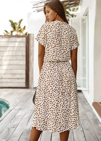 Levoire | Robe midi à manches courtes