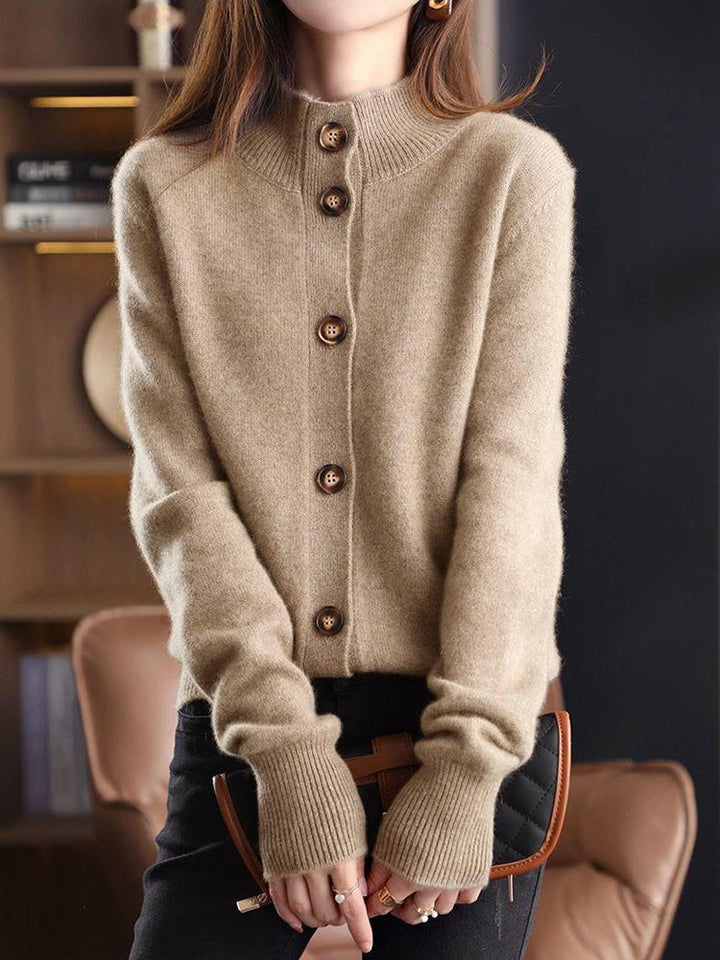 Levoire | Veste En Tricot Élégante Avec Boutons Et Col Haut