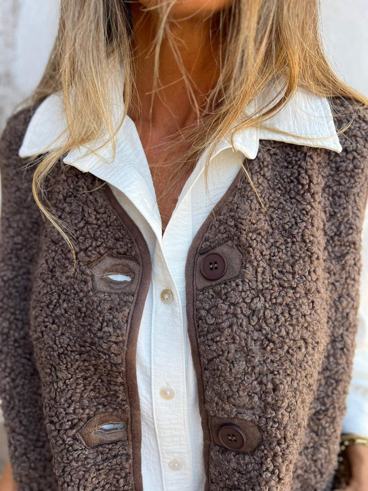 Levoire | Gilet Court Et Chaud Pour Femme Avec Boutons
