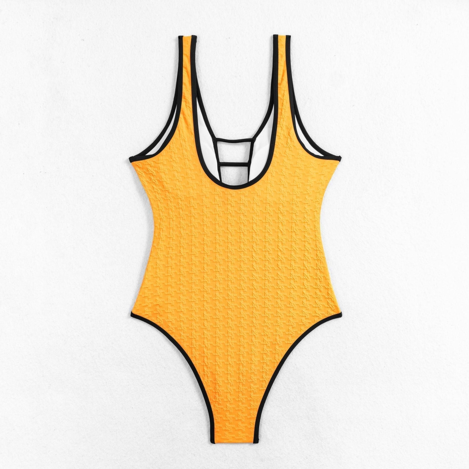 Levoire | Maillot De Bain Formender Avec Une Structure Et Des Détails En Découpe