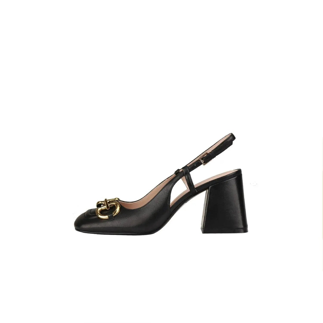 Levoire | Chaussures rétro pour femmes à talons et boucles - Élégance et style intemporels Fond noir vide 7cm