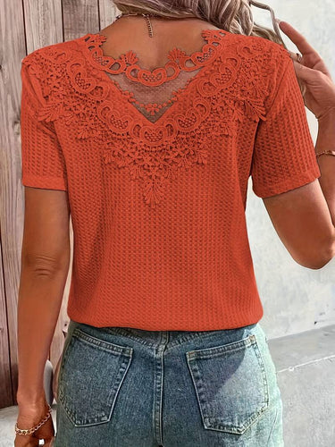 Levoire | T-Shirt À Col Rond En Dentelle Contrastante