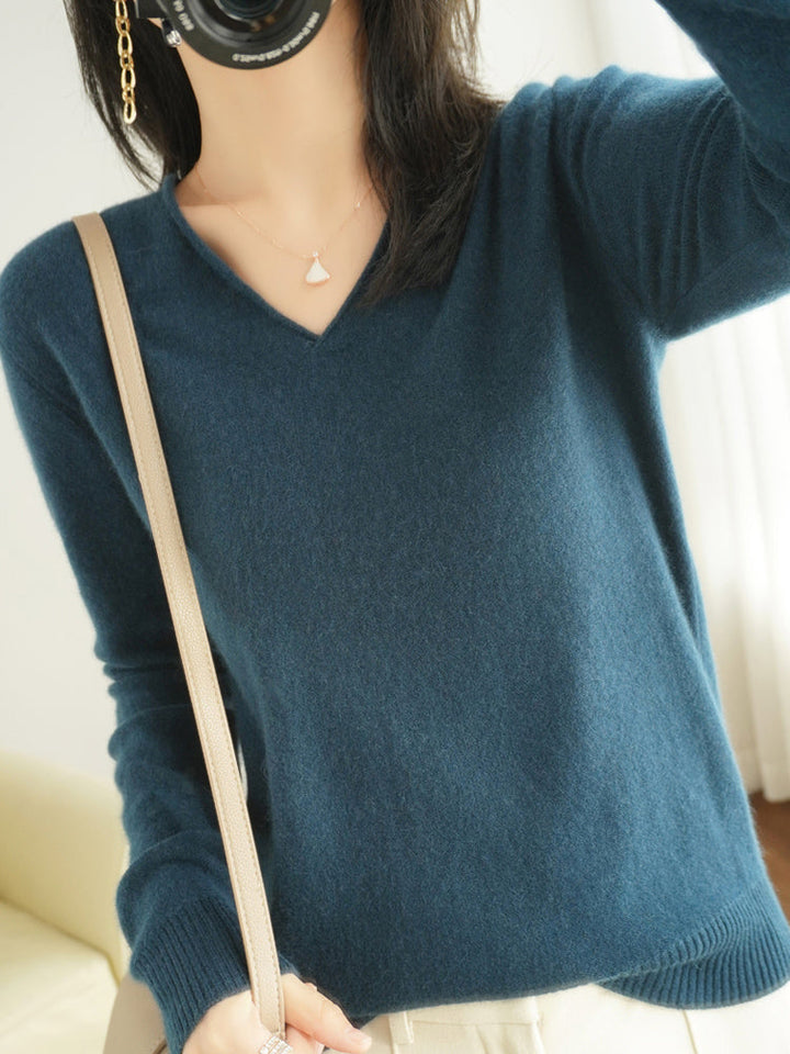 Levoire | Pull À Col En V Avec Sensation Cachemire Bleu marine