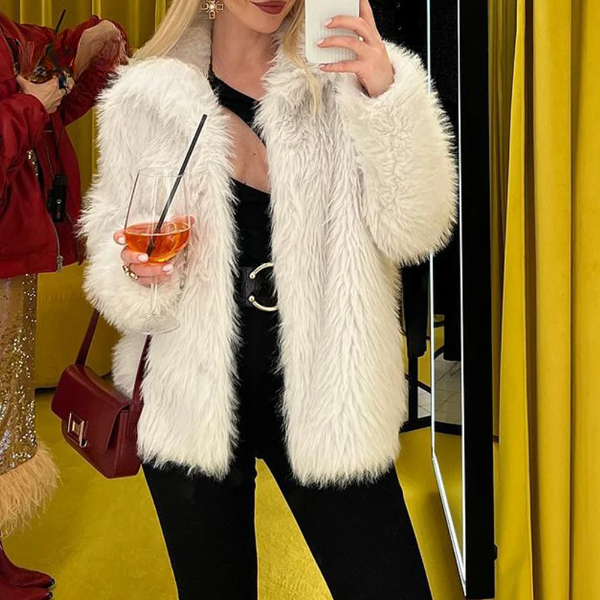 Levoire | Manteau En Fausse Fourrure Élégant Avec Col Surdimensionné Blanc