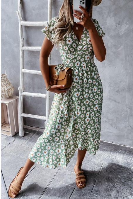 Levoire | Robe midi fleurie à marguerites adorée par vous Vert