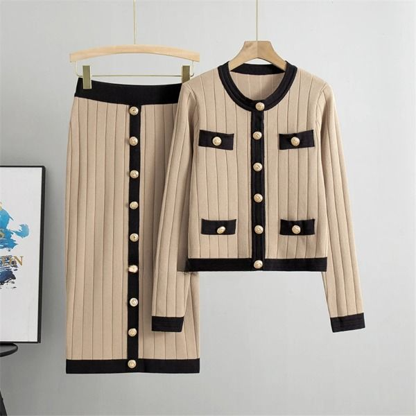 Levoire | Pull manches longues jupe boutons dorés Kaki