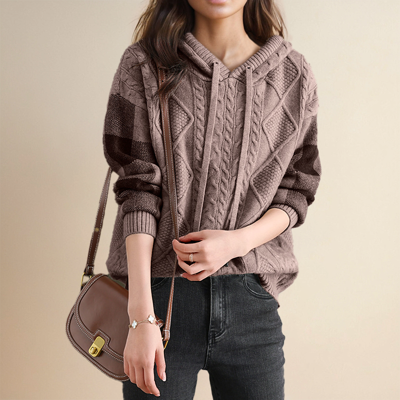 Levoire | PULL À CAPUCHE EN JACQUARD COUTURE