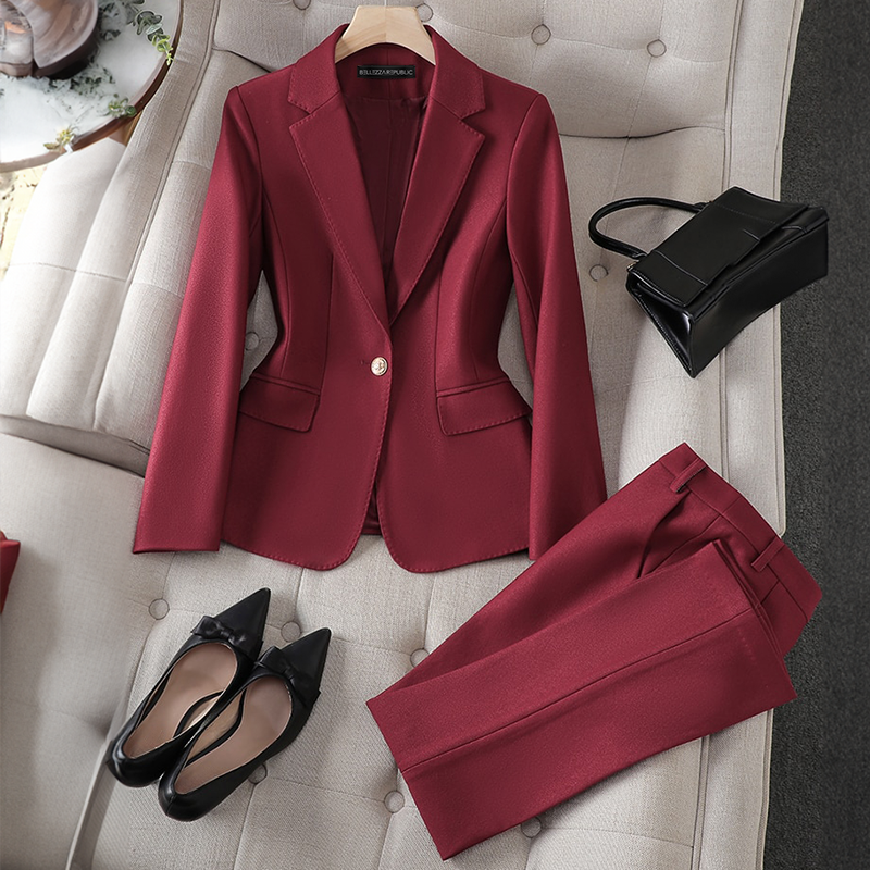Levoire | Robe Satz Rot