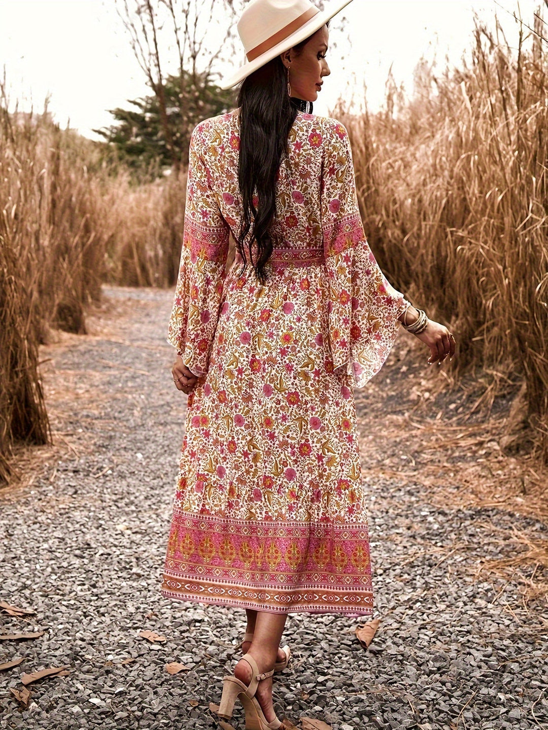 Levoire | Femme Robe avec décolleté cache-cœur et imprimé floral - Rose