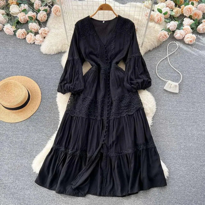 Levoire | Robe avec manches bouffantes et taille délicate