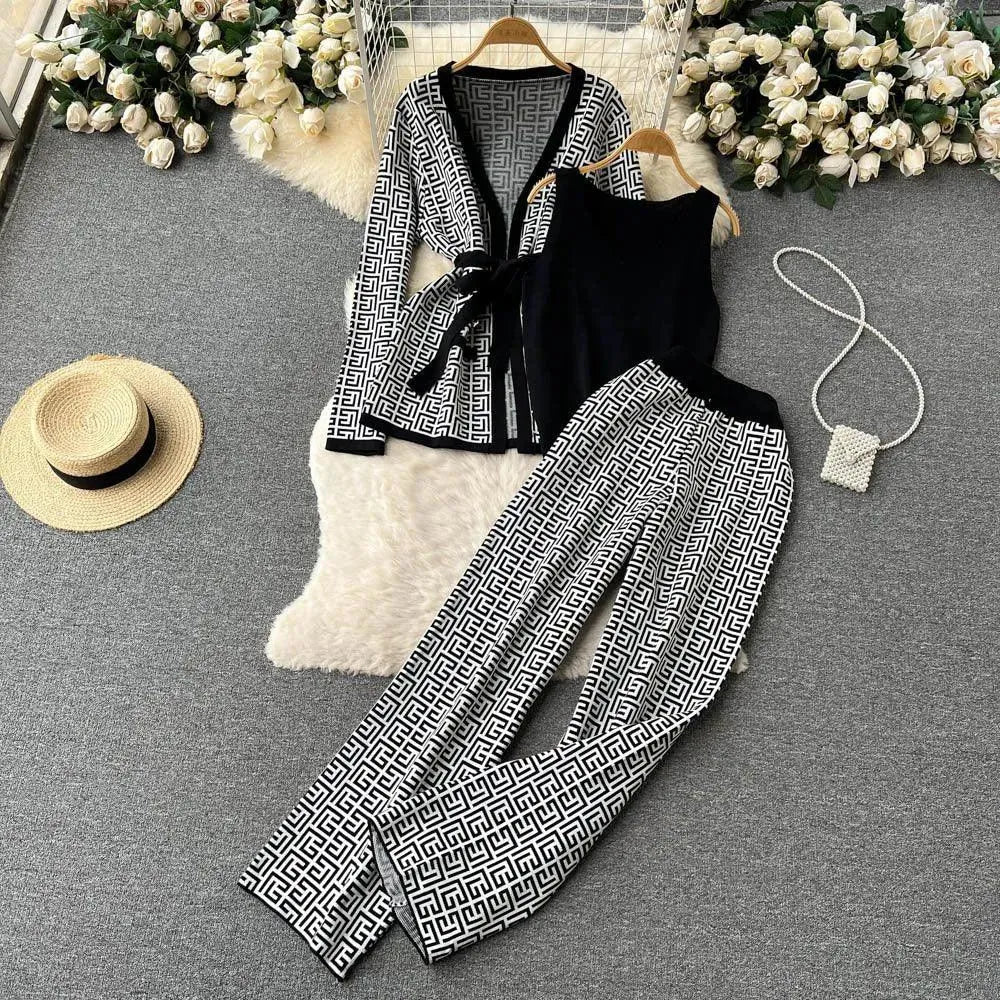 Levoire | Ensemble trois pièces, débardeur décontracté à col en V, et jambes de pantalon larges Noir Taille moyenne