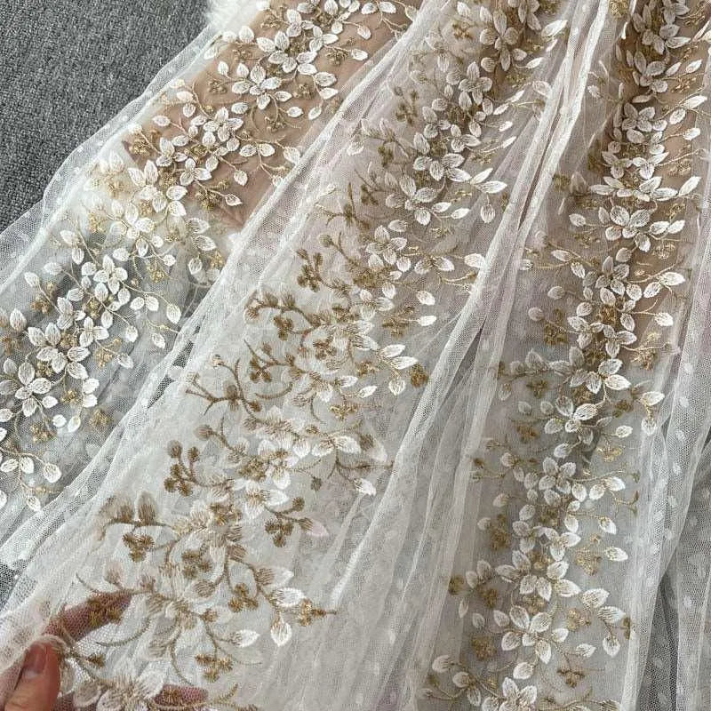 Levoire | Robe pour femmes avec des fleurs