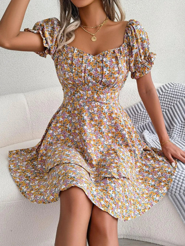 Levoire | Robe d'été à taille haute à manches courtes