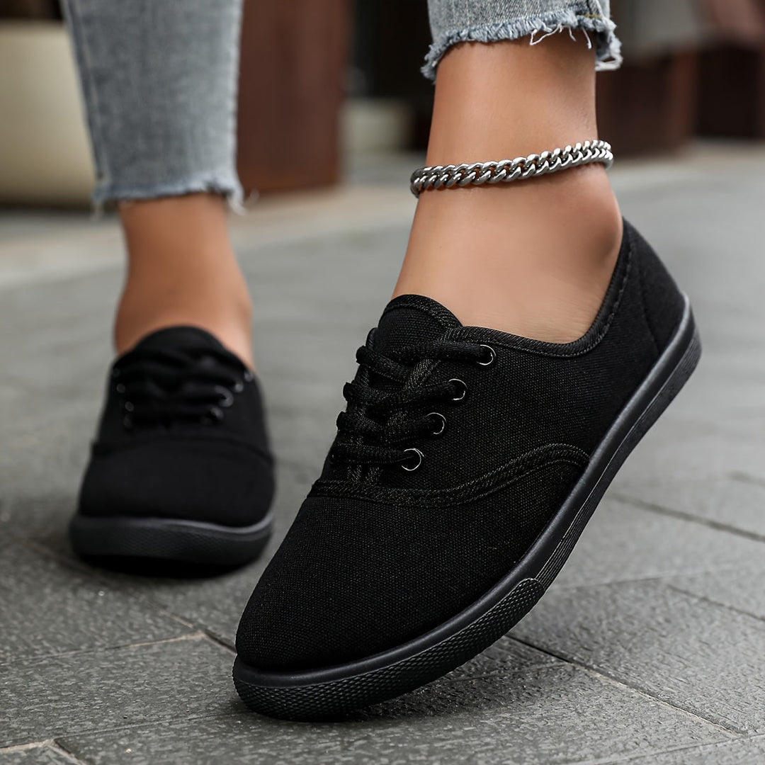 Levoire | Basses Chaussures En Toile Confortables Blanches Noir