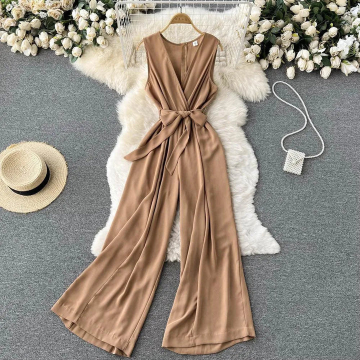 Levoire | Combinaison sans manches à encolure en V Khaki Une taille