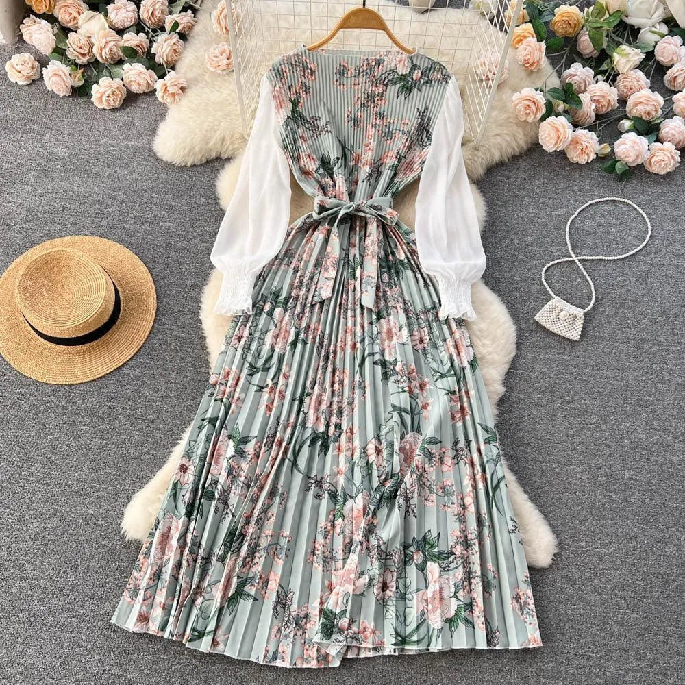 Levoire | Robe avec imprimé ethnique pour femmes, dotée d'un motif floral à nouer Fleurs Vertes Taille libre
