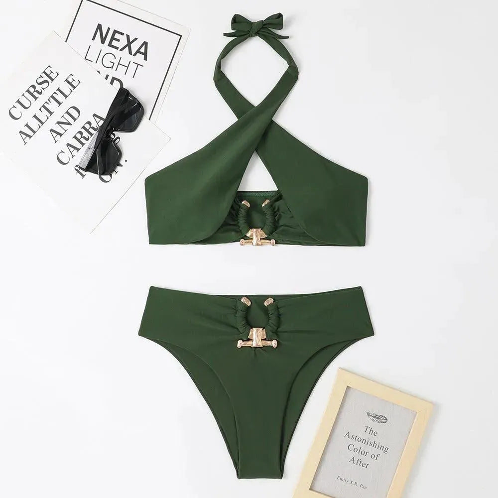 Levoire | Bikini avec un décolleté entrecroisé et des découpes hautes de design pour femmes vertige vert