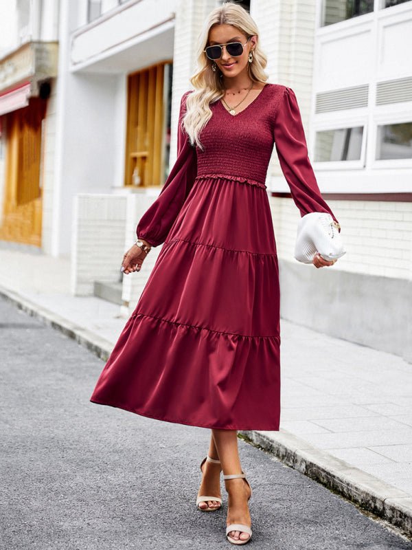 Levoire | Robe élégante et stylée avec des volants et décolleté en V