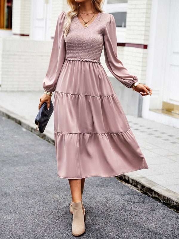 Levoire | Robe élégante et stylée avec des volants et décolleté en V