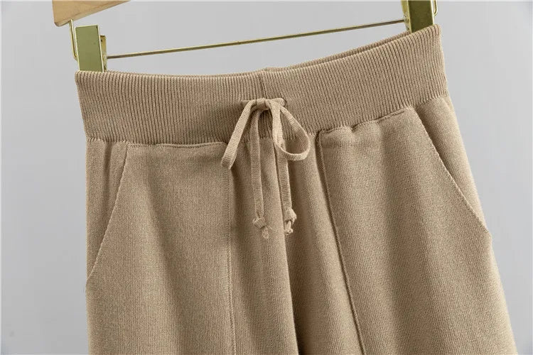 Levoire | Haut À Encolure Dégagée Rayé Et Pantalon Harem Pour Femmes