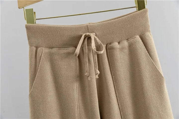 Levoire | Haut À Encolure Dégagée Rayé Et Pantalon Harem Pour Femmes