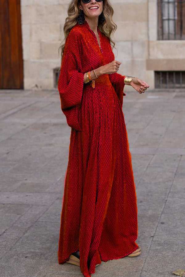 Levoire | Robe à manches longues et décolleté en v avec jupe évasée Rouge