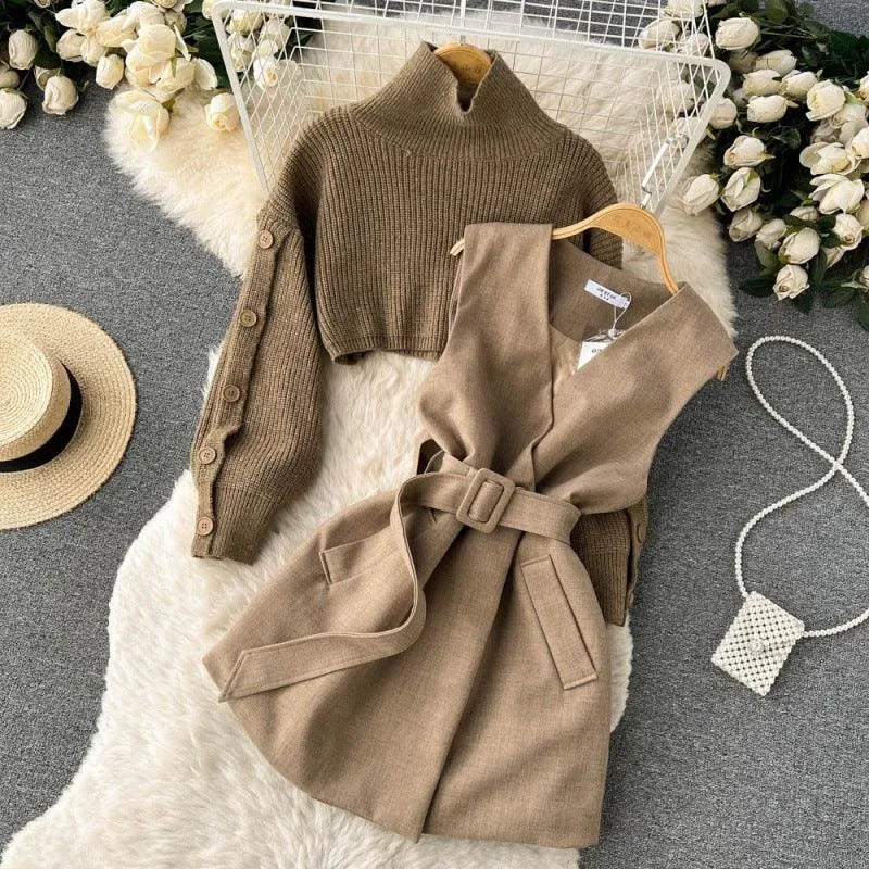 Levoire | Robe femme 2 pièces : pull court et jupe avec une élégante ceinture