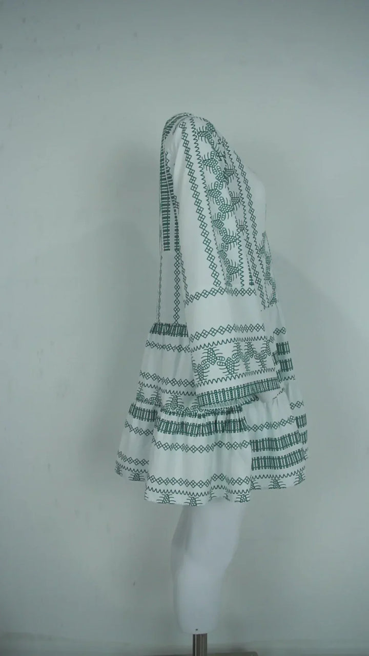 Levoire | V Neck Dress With Short Sleeves