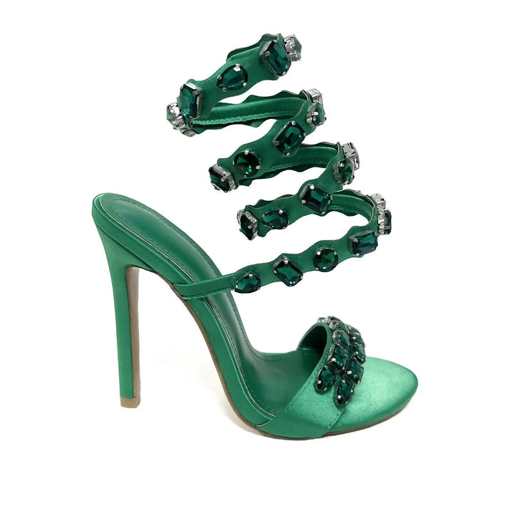 Levoire | Sandales avec un talon de 11 cm, bout rond, petite surface en satin Vert