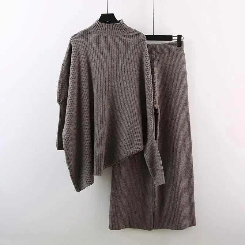 Levoire | Robe femme avec des pantalons larges coupés, taille haute tricot