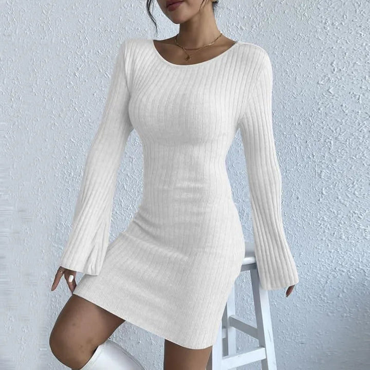 Levoire | Robe femme sans dos et avec des manches en forme de cloche Jupe longue en laine blanche