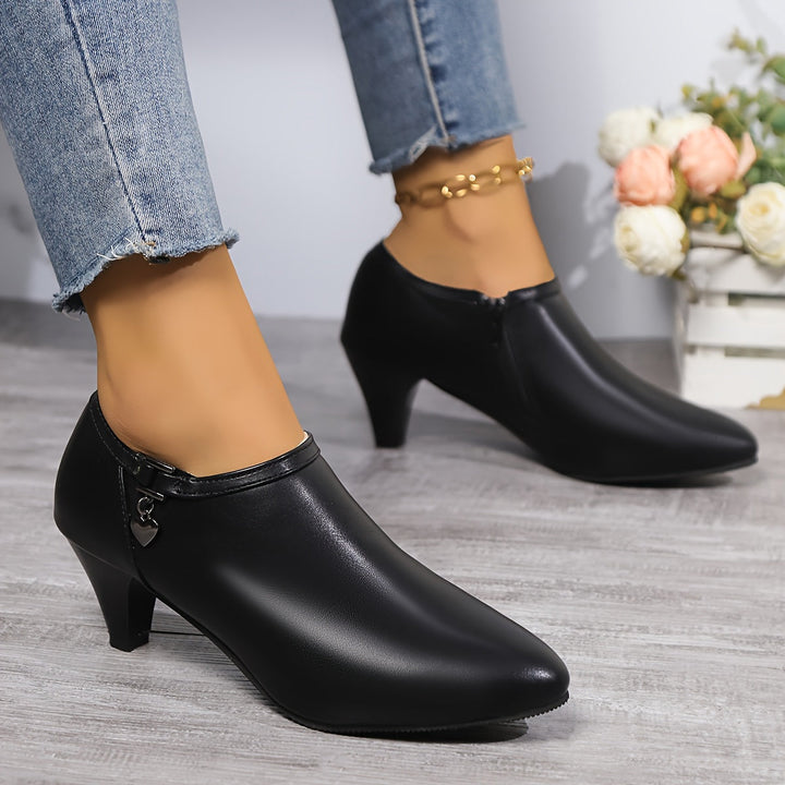 Levoire | Élégantes Chaussures À Talons Noirs Pour Femmes Avec Bout Pointu Et Botte À Cheville Ajustée Avec Fermeture Éclair
