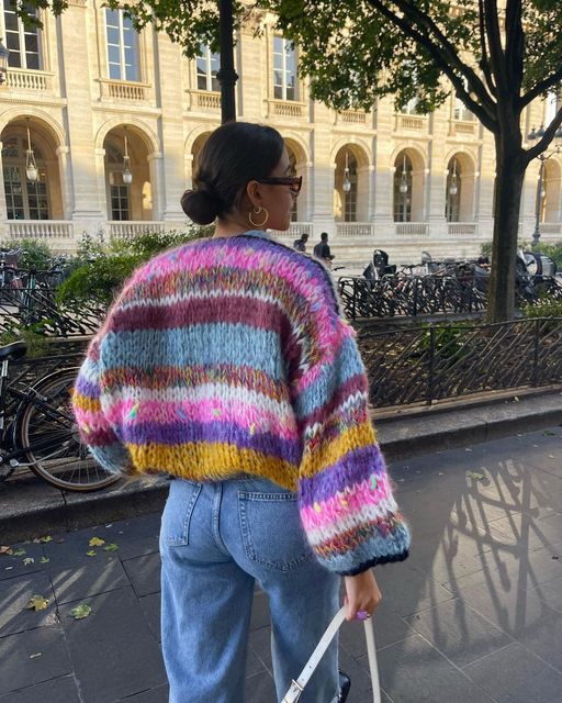 Levoire | Pull Rayé Avec Design Ouvert Lila