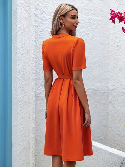 Levoire | Robe Unie Cintrée À La Taille