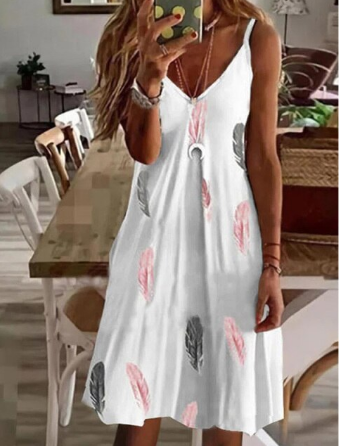 Levoire | Robe Féminine Élégante Plumes