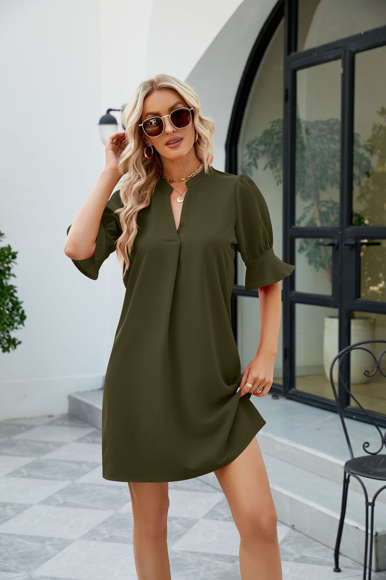 Levoire | Robe Classique Avec Décolleté En V Vert