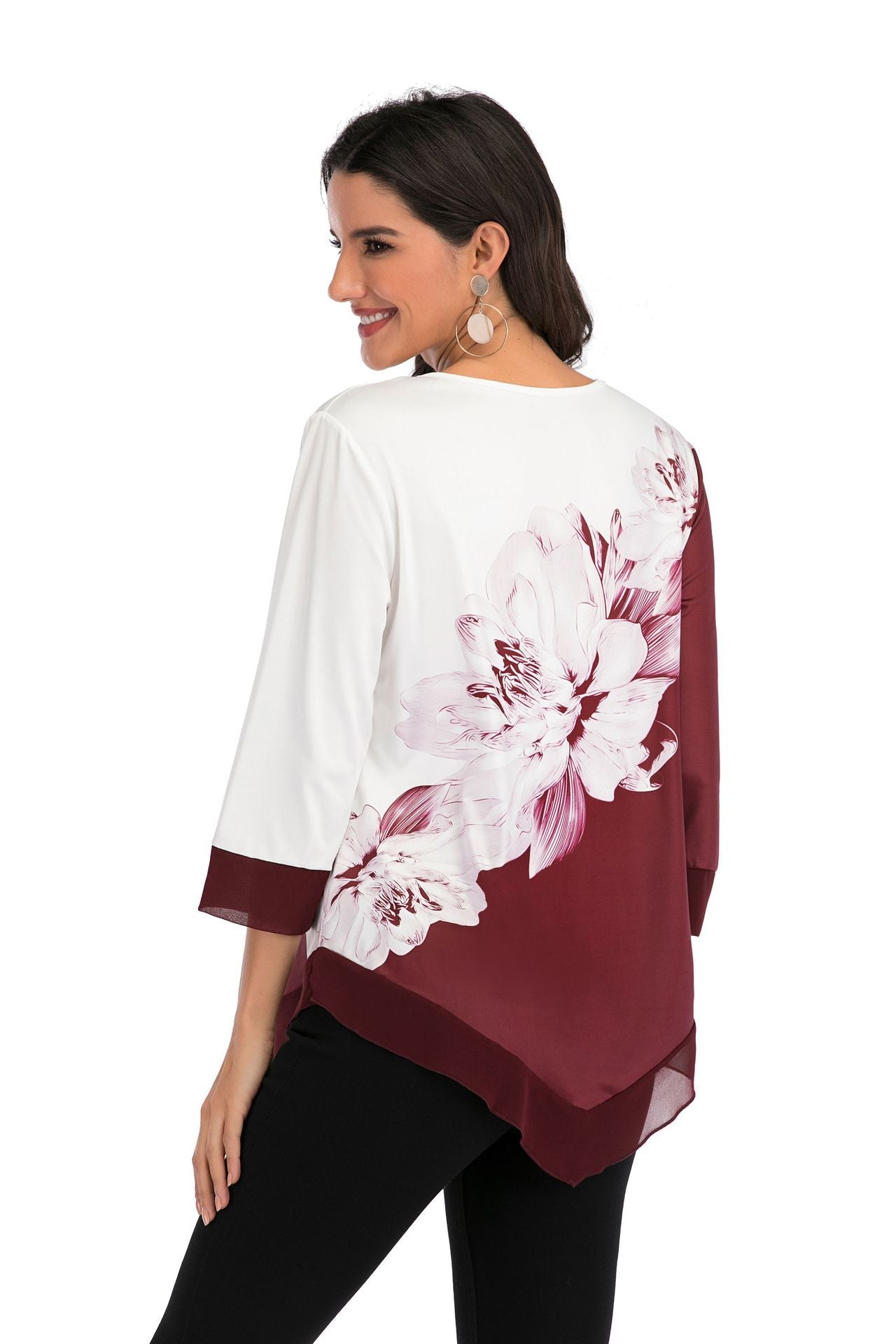 Levoire | T-Shirt Ample Avec Un Ourlet Asymétrique Bordeaux