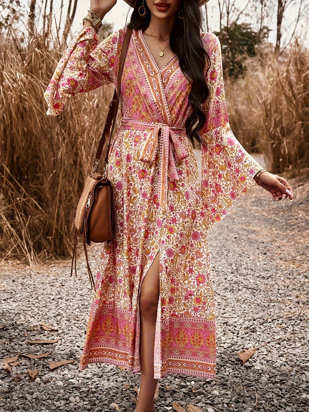 Levoire | Femme Robe avec décolleté cache-cœur et imprimé floral - Rose