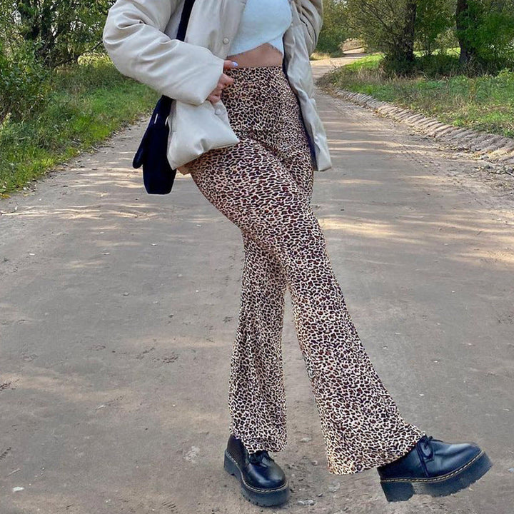 Levoire | Pantalon Évasé Un Pantalon Audacieux Avec Imprimé Léopard L